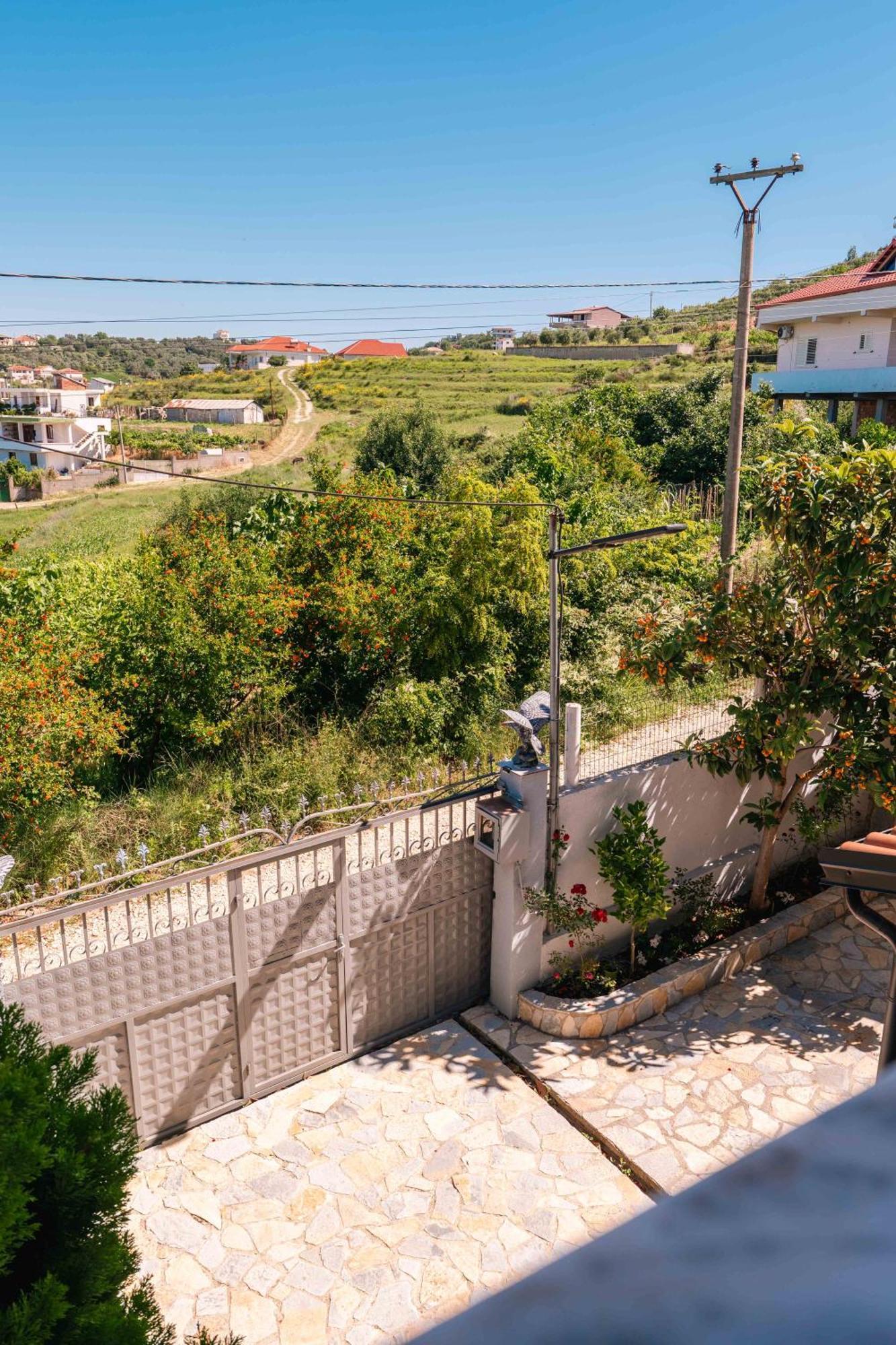 Kalpazo Kaja Vila Garden Golem (Tirana) Exterior foto