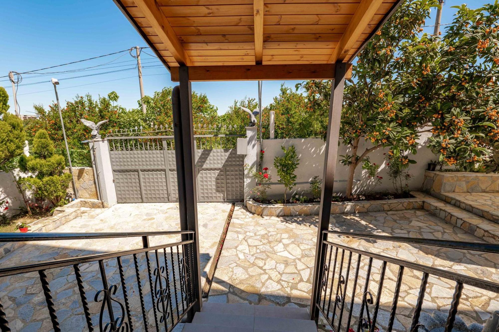 Kalpazo Kaja Vila Garden Golem (Tirana) Exterior foto